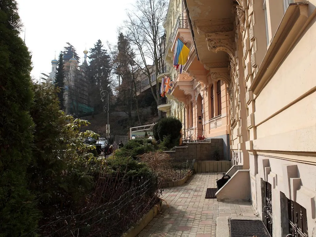 7K-Apartman Sadova Karlovy Vary Apartment