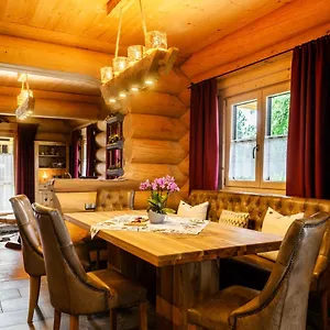 https://alpenchalet-stulrich.com-bavaria.com