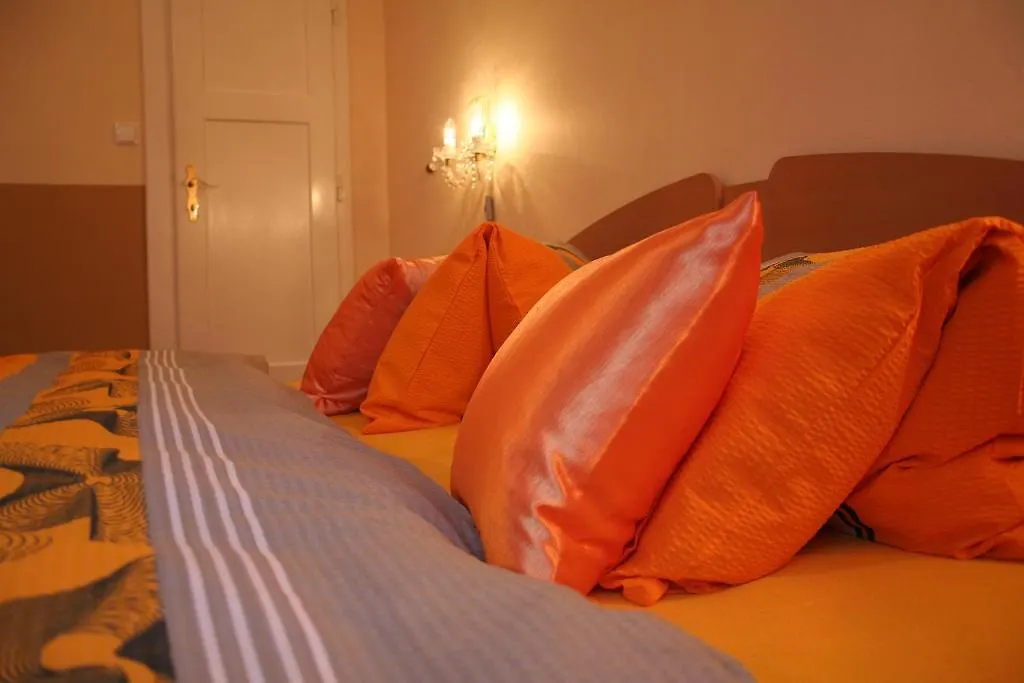 Hotel A.Dalia Karlsbad 2*,