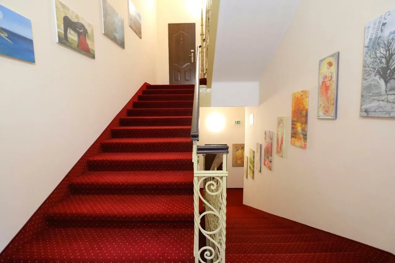 Aphrodite Aparthotel Карловы Вары