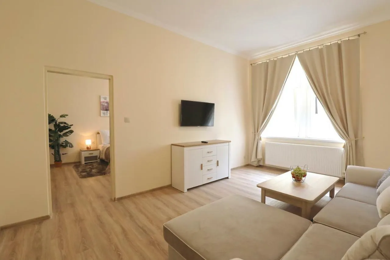 Aphrodite Aparthotel Карловы Вары 4*,  Чехия