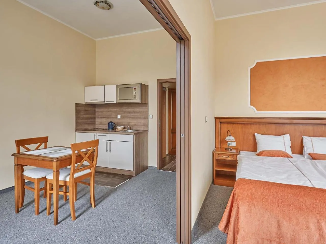 Akropolis Apart Hotel Карловы Вары Чехия