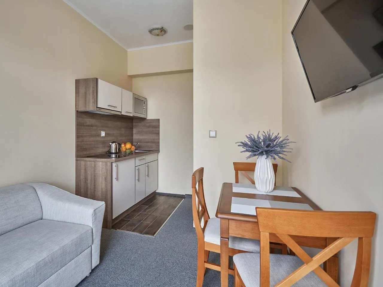 Akropolis Apart Hotel Карловы Вары Апарт-отель