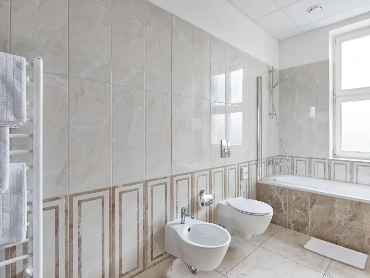 Akropolis Apart Hotel Karlsbad Tschechische Republik