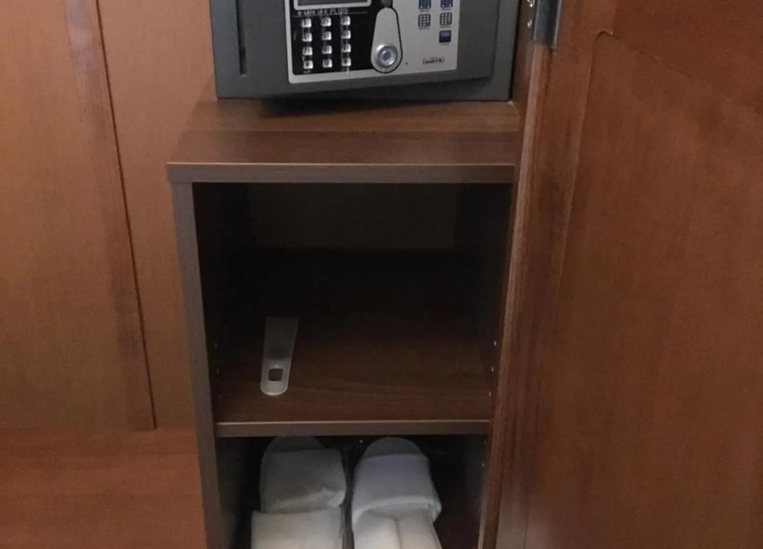 Alisa Hotel Карловы Вары
