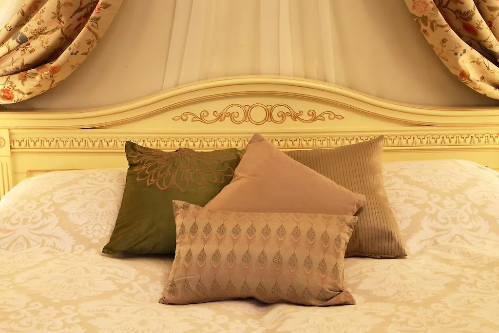 Alisa Hotel Карловы Вары