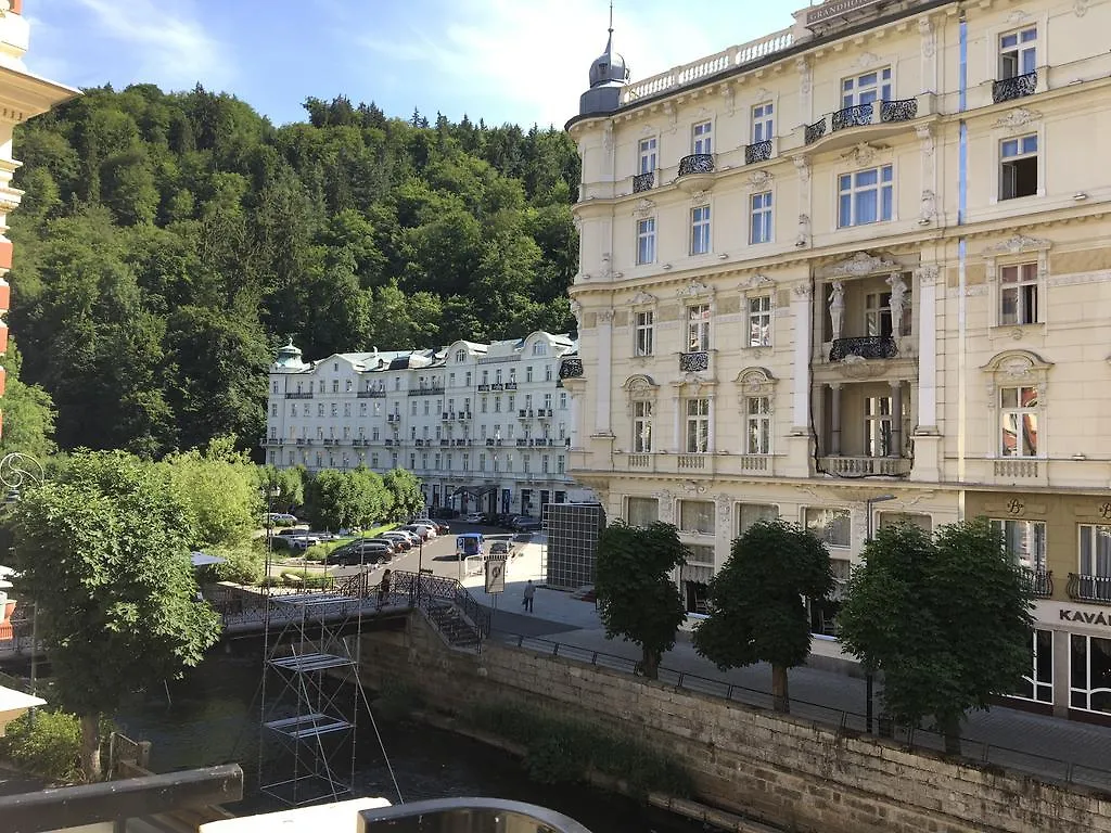 Alisa Hotel Karlovy Vary 4*,