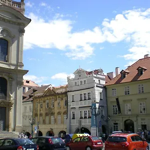 Little Town Budget Hotel Prague