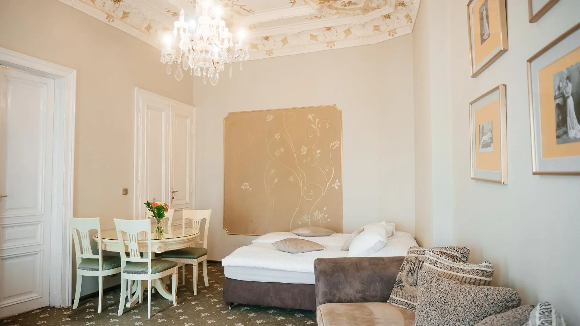 Alisa Hotel Karlsbad 4*,  Tsjechië
