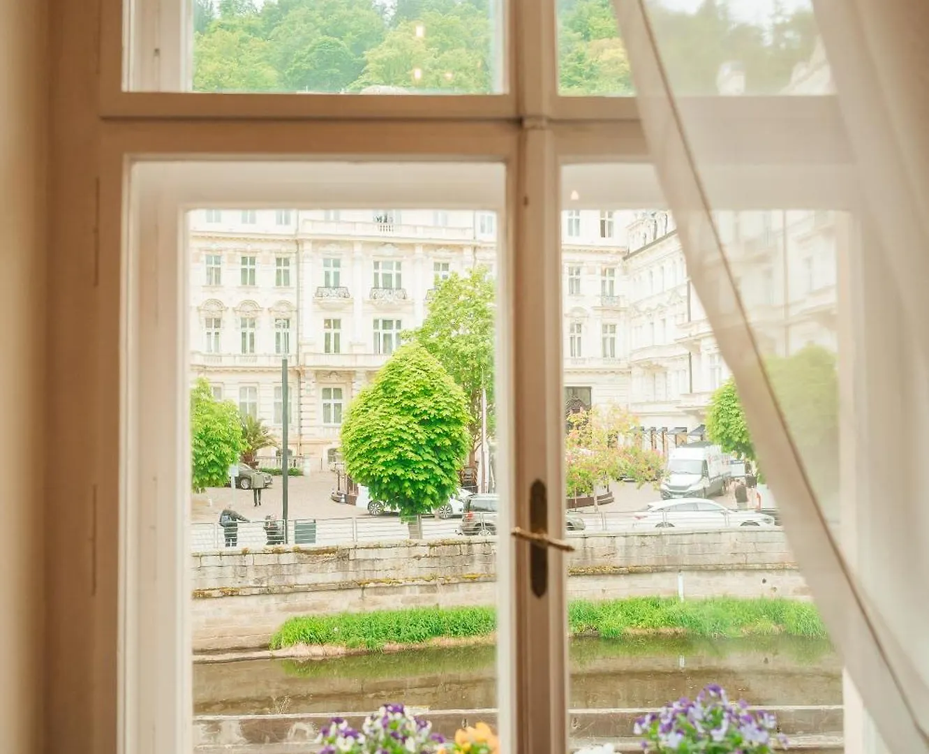 ****  Alisa Hotel Karlsbad Tsjechië