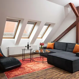 https://old-town-apartment-spilberk.brnohotels.org