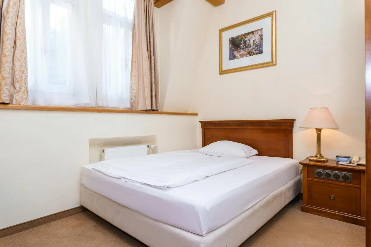 Spa Hotel Anglicky Dvur Karlovy Vary 4*,  Czech Republic