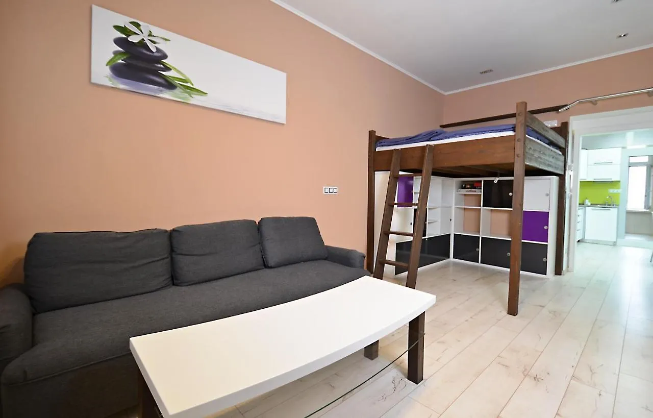 Apartmany Jizdarenska Karlsbad Apartment
