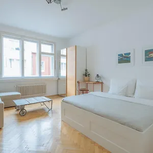 https://perfect-days-apartments.praguehotelsweb.com