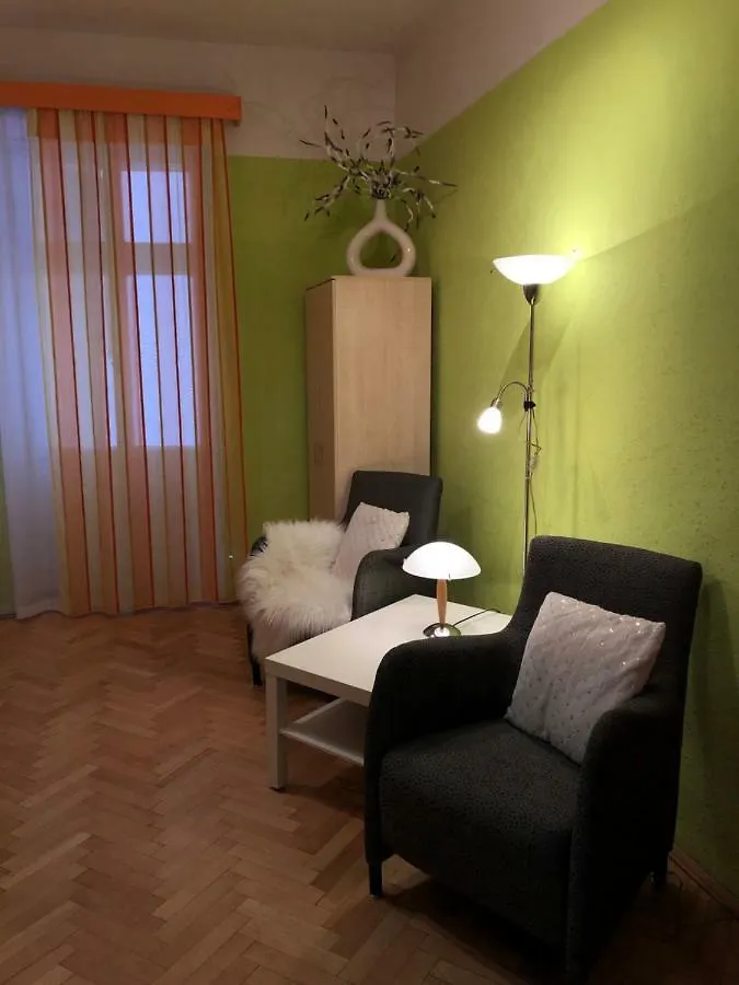 Ferienwohnung Apartman Orchidej U Vridla Karlsbad Apartment