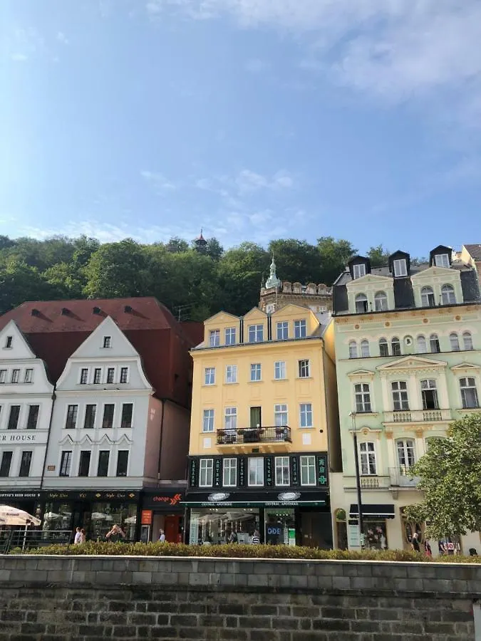 Apartment Ferienwohnung Apartman Orchidej U Vridla Karlsbad Tschechische Republik