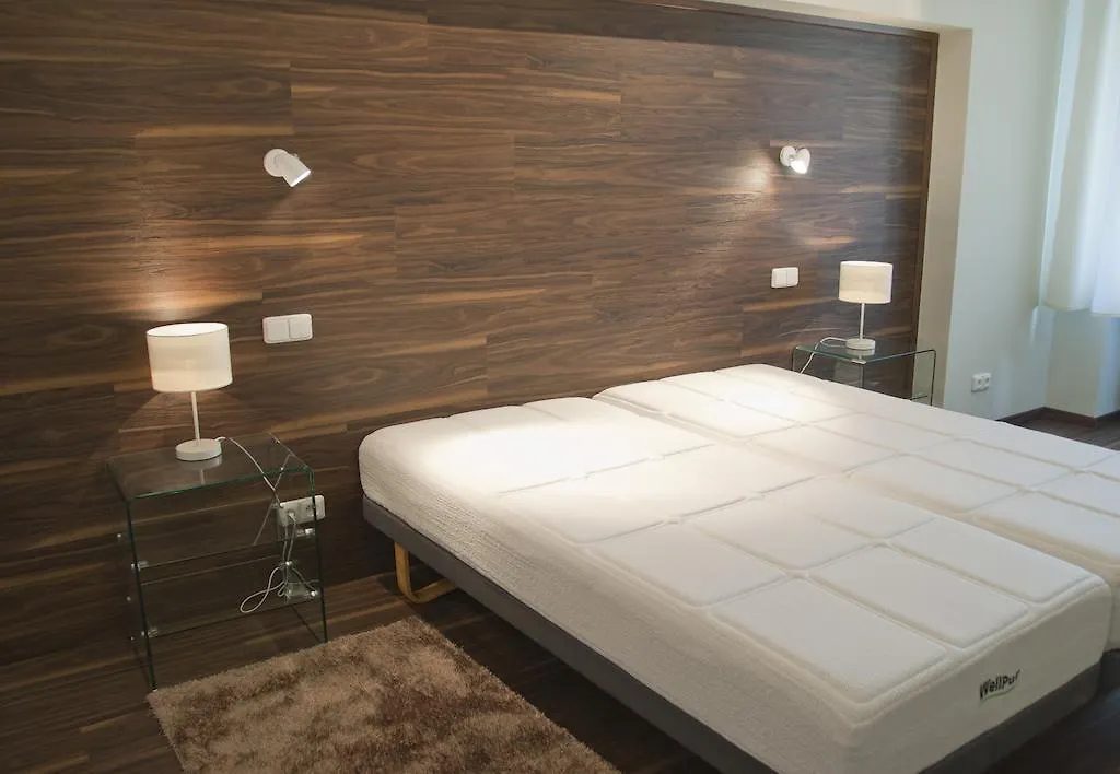Ferienwohnung Apartman U Kolonady Karlsbad 0*,