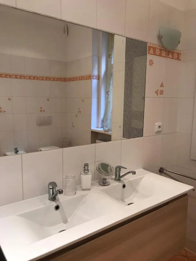 Ferienwohnung Apartman U Kolonady Karlsbad 0*,  Tschechische Republik
