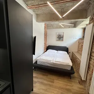 industrial-lofts-centrum.brnohotels.org/