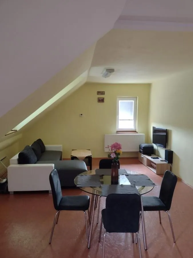 Apartmany Borska Karlovy Vary Apartment