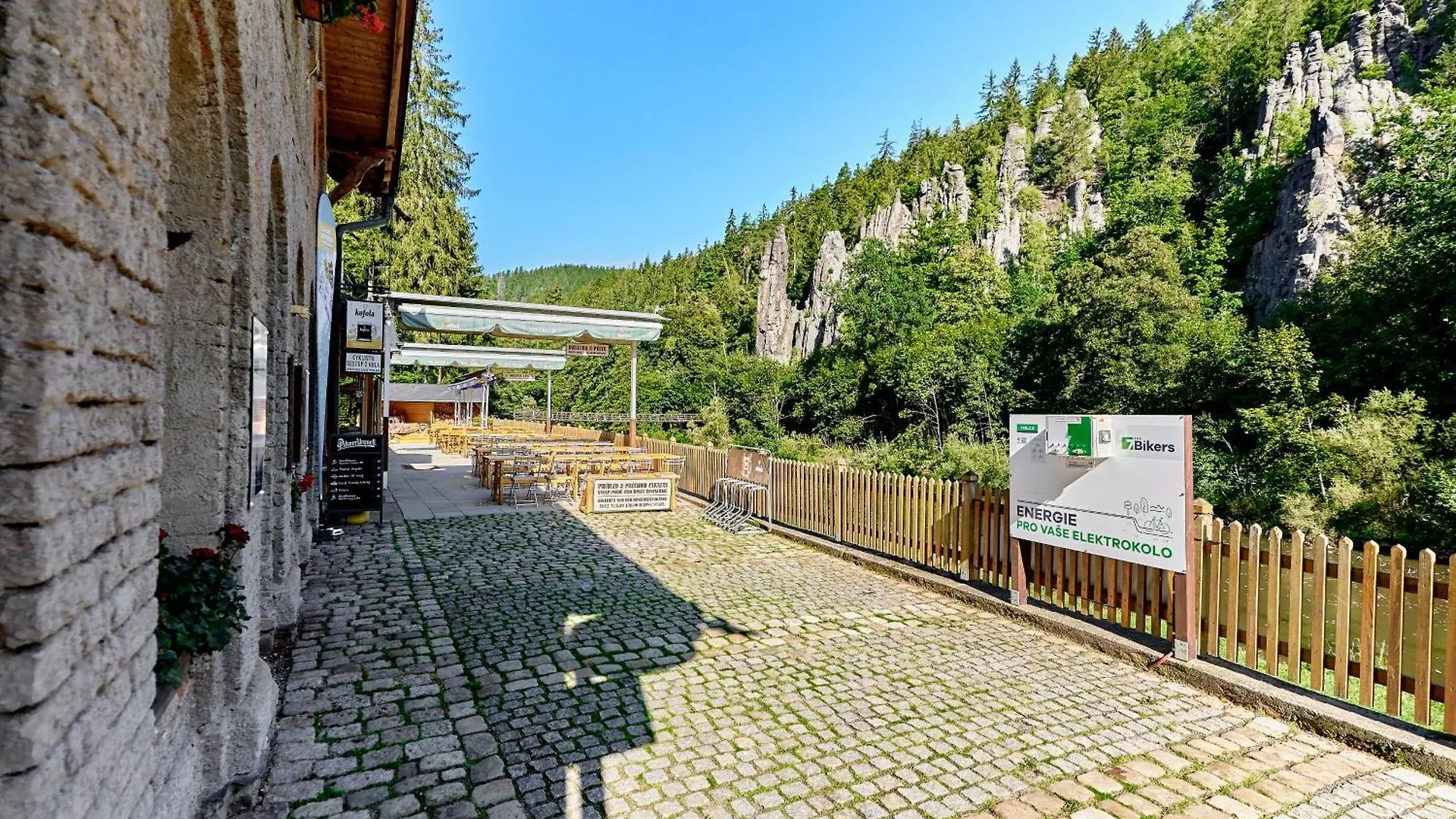 Frühstückspension Apartmany Svatosske Skaly Loket