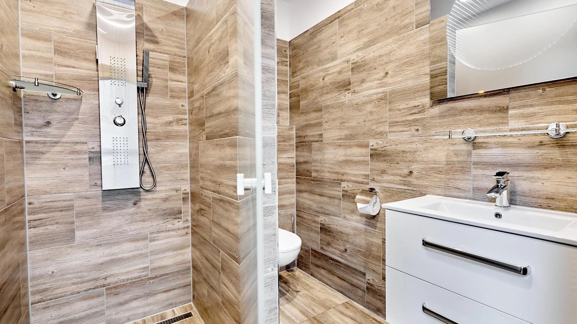 Apartmany Svatosske Skaly Loket 0*,