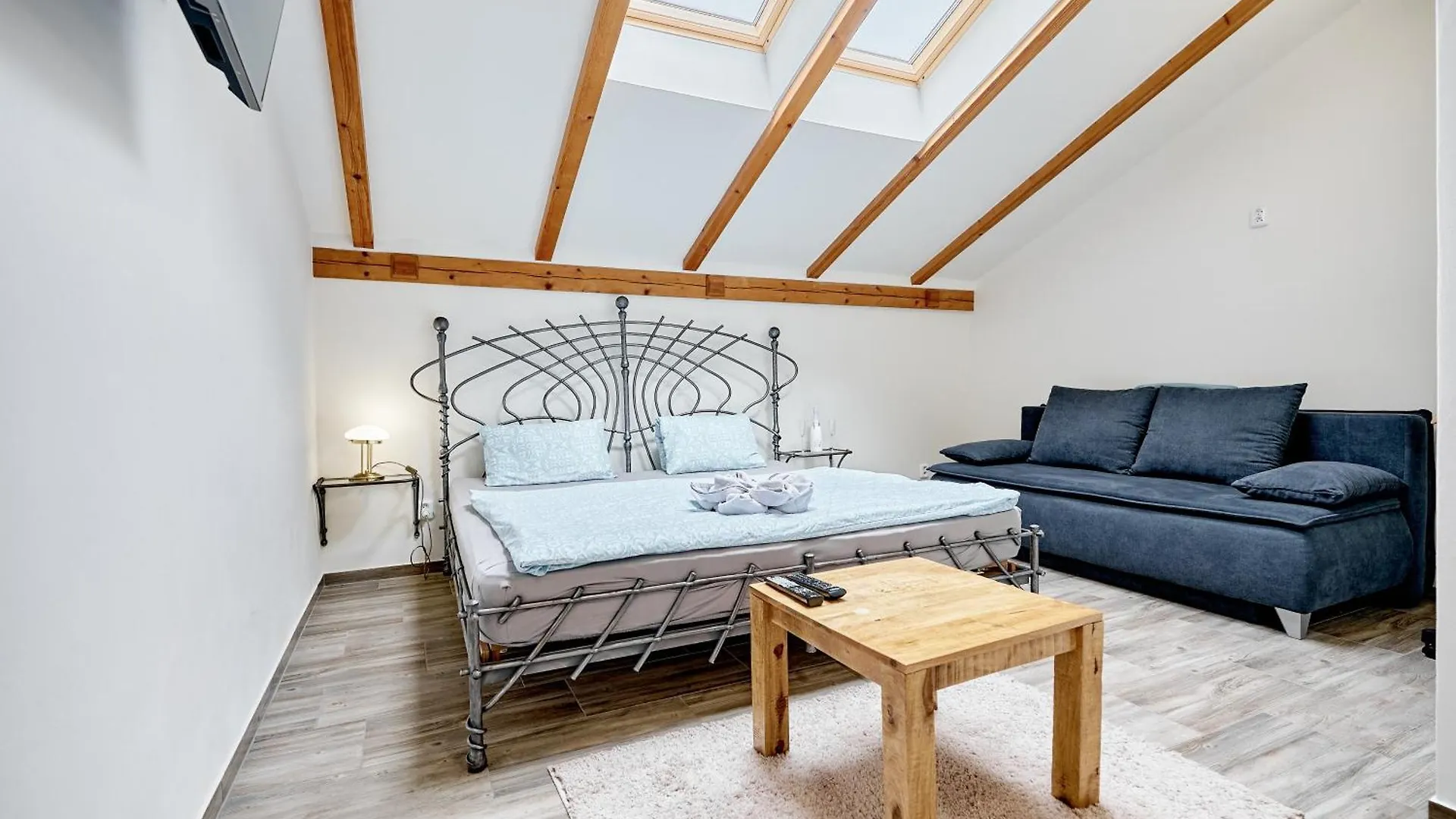 Apartmany Svatosske Skaly Loket 0*,