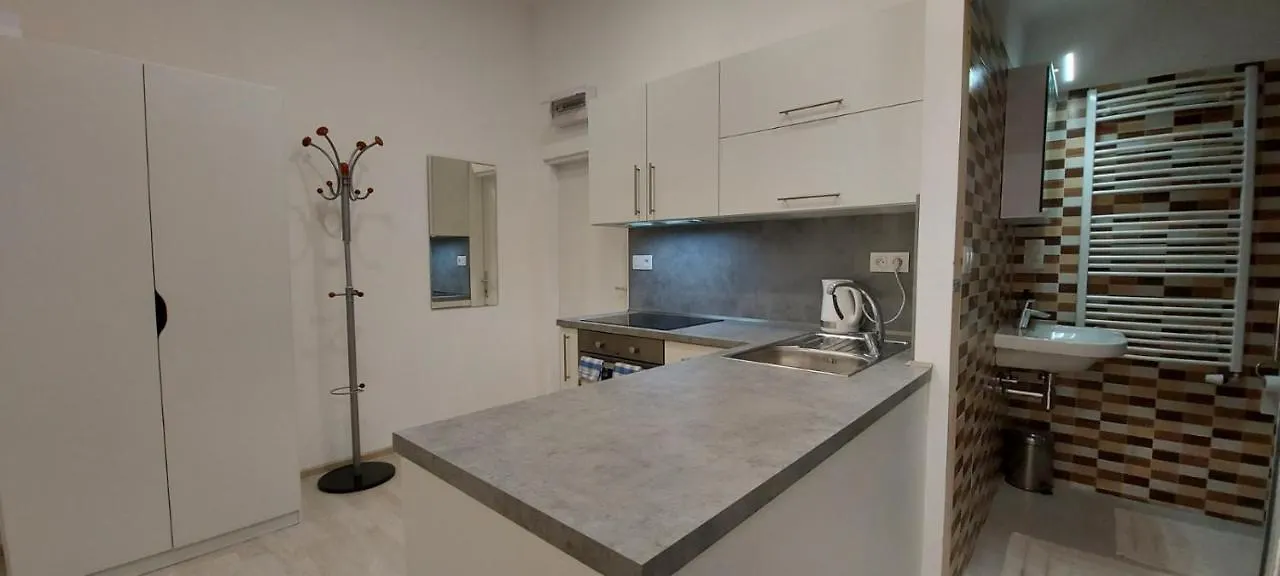 Apartment Krale Jiriho Карловы Вары 0*,
