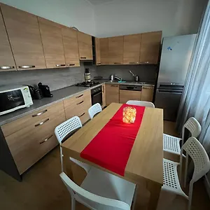  Apartment Raisova 1180