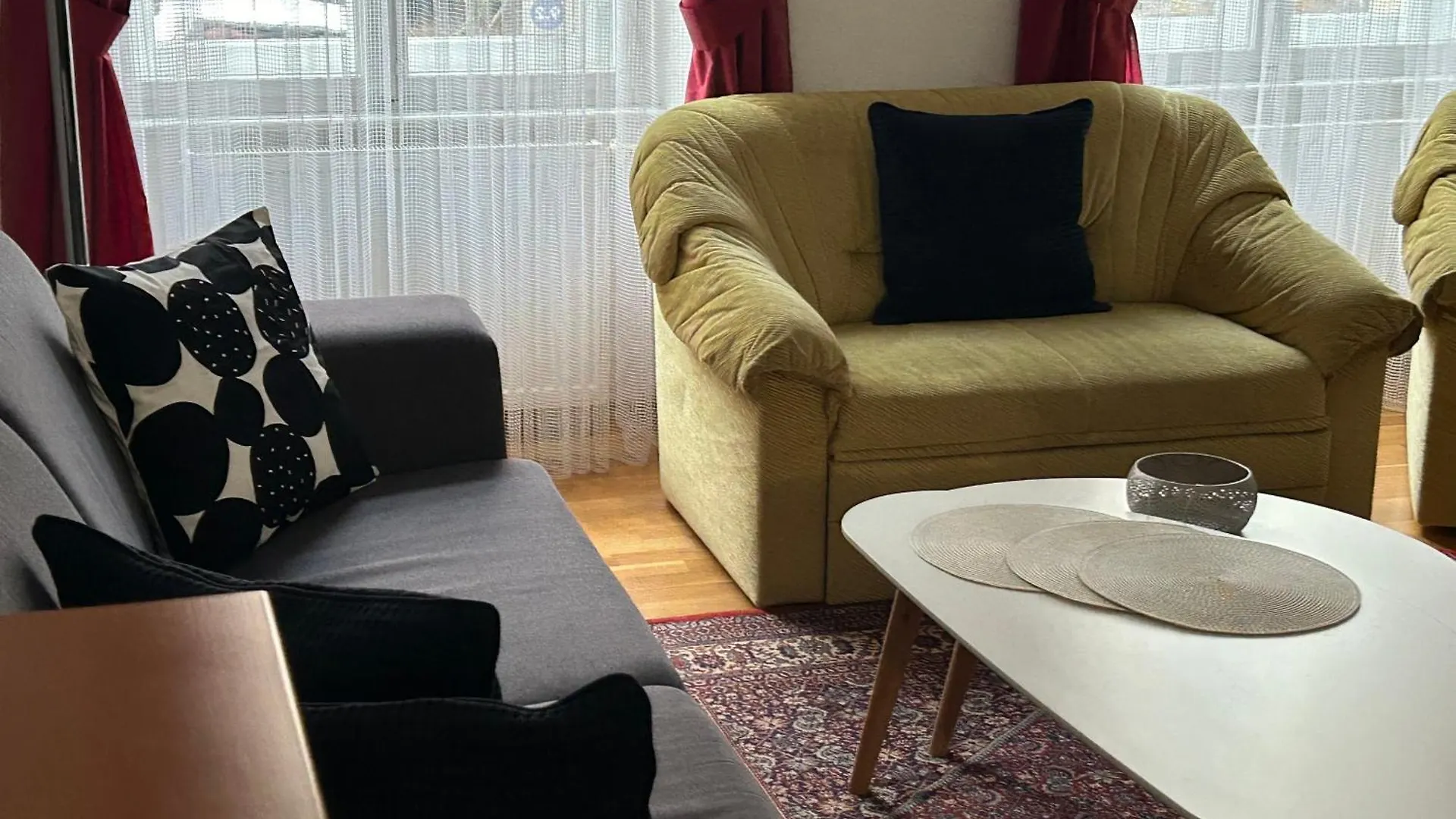 Apartment Sadova Карловы Вары