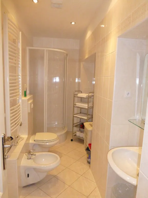Apartment Sadova Карловы Вары Чехия