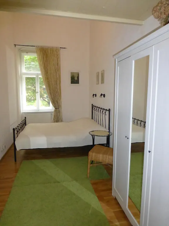 Apartment Sadova Карловы Вары