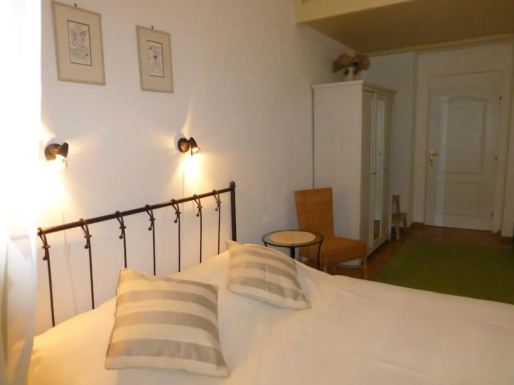 Apartment Sadova Карловы Вары