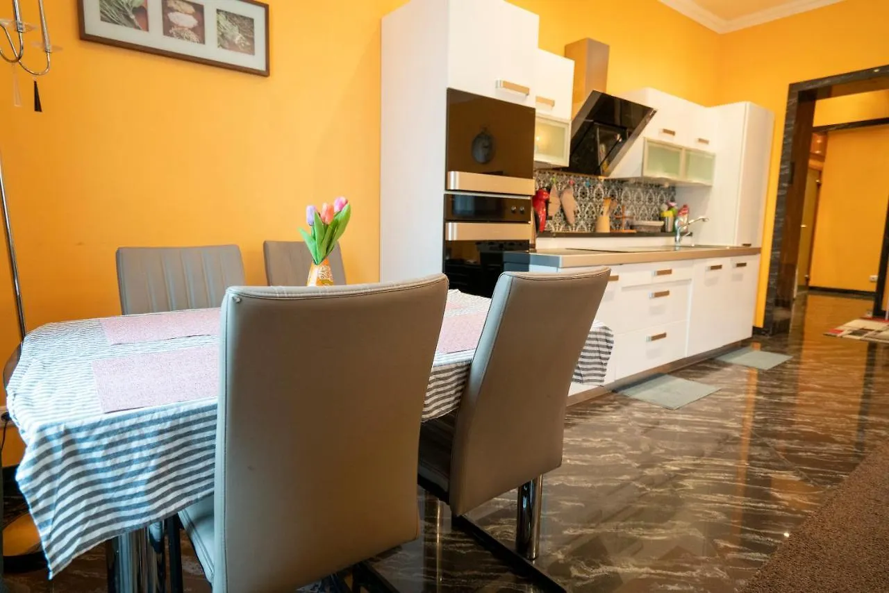 Apartment Superior With Sauna Karlsbad