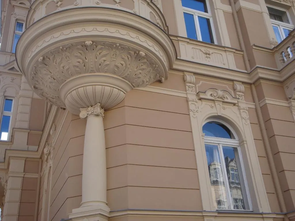 Apartment Themis Карловы Вары 0*,