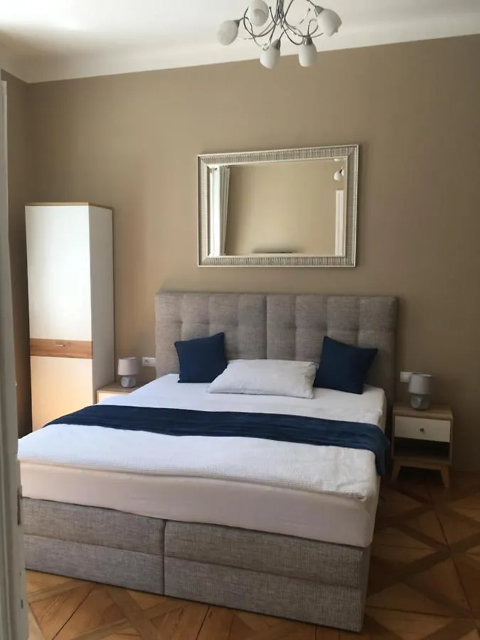 Apartment Vertigo Karlsbad 0*,