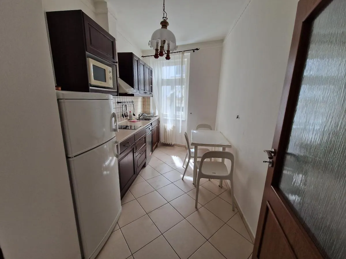 Apartment Ferienwohnung Apartman 63M2 S Balkonem V Lazenskem Centru Karlsbad