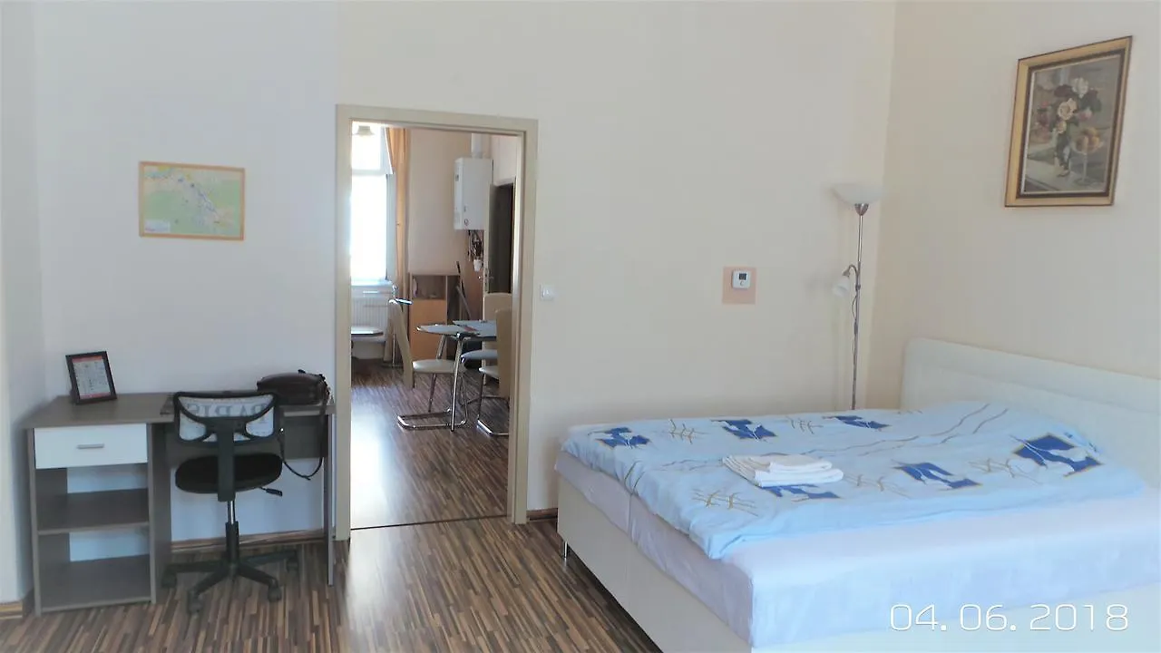 Apartment Zeyerova 17 Карловы Вары