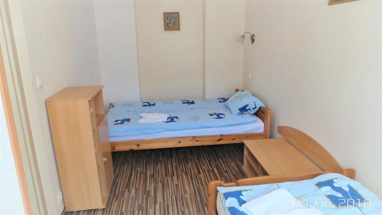 Apartment Zeyerova 17 Карловы Вары Чехия