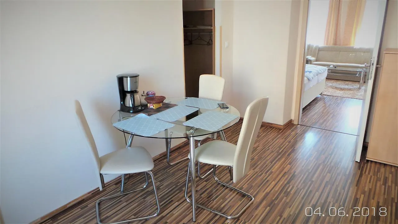 Apartment Zeyerova 17 Карловы Вары Чехия
