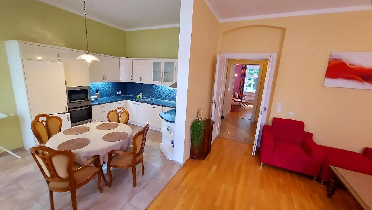 Apartments Festival Карловы Вары