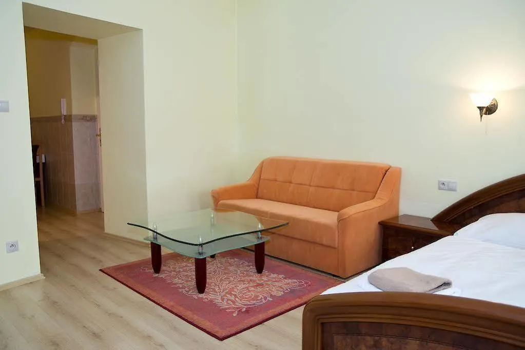 Apartments Natali 0*, Карловы Вары Чехия