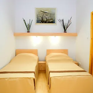 Centrooms House 3*, Будапешт Венгрия