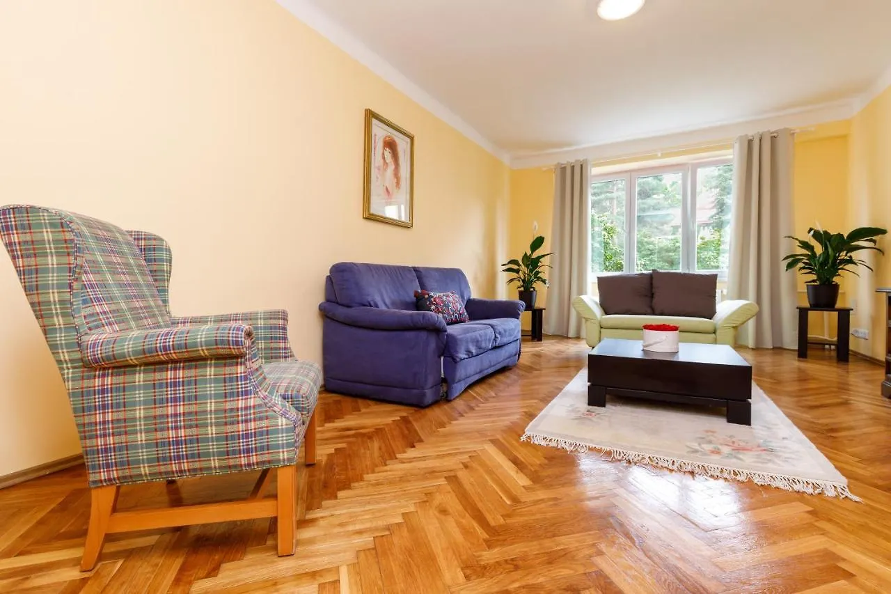 Apartments Tgm 11 Карловы Вары