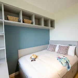 https://dunlin-village-rooms-university-of.galwayhotelsireland.net