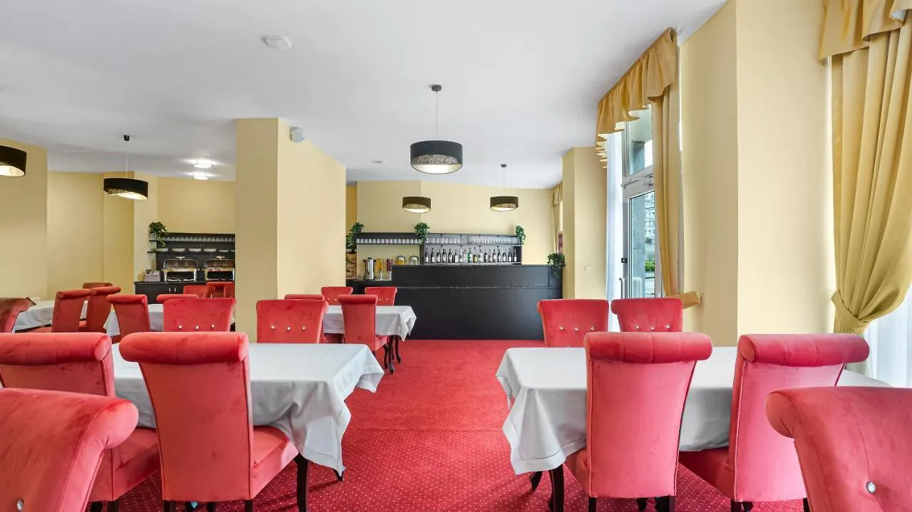 Aphrodite Suite Hotel Карловы Вары 4*,  Чехия