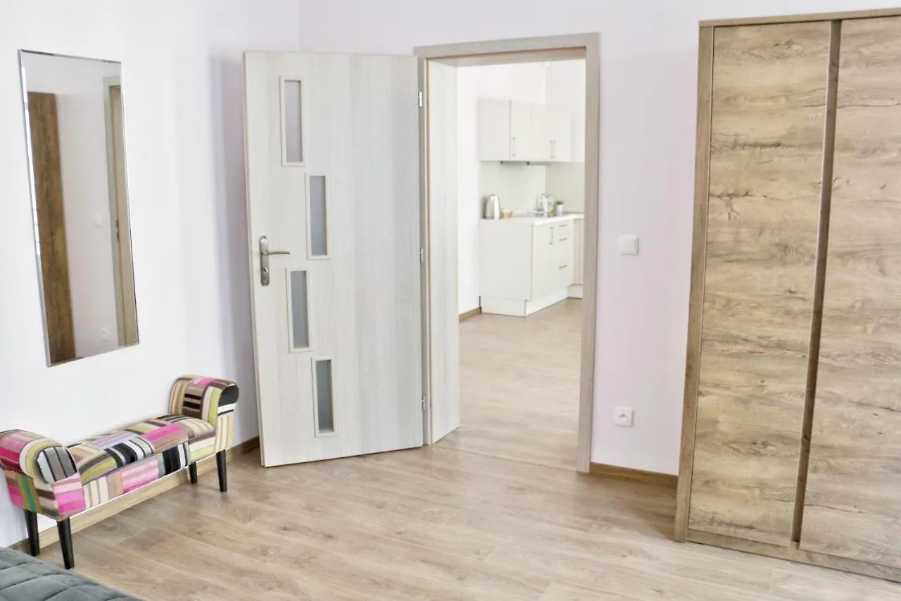 Apartments Moravska 24 Karlowe Wary Czechy