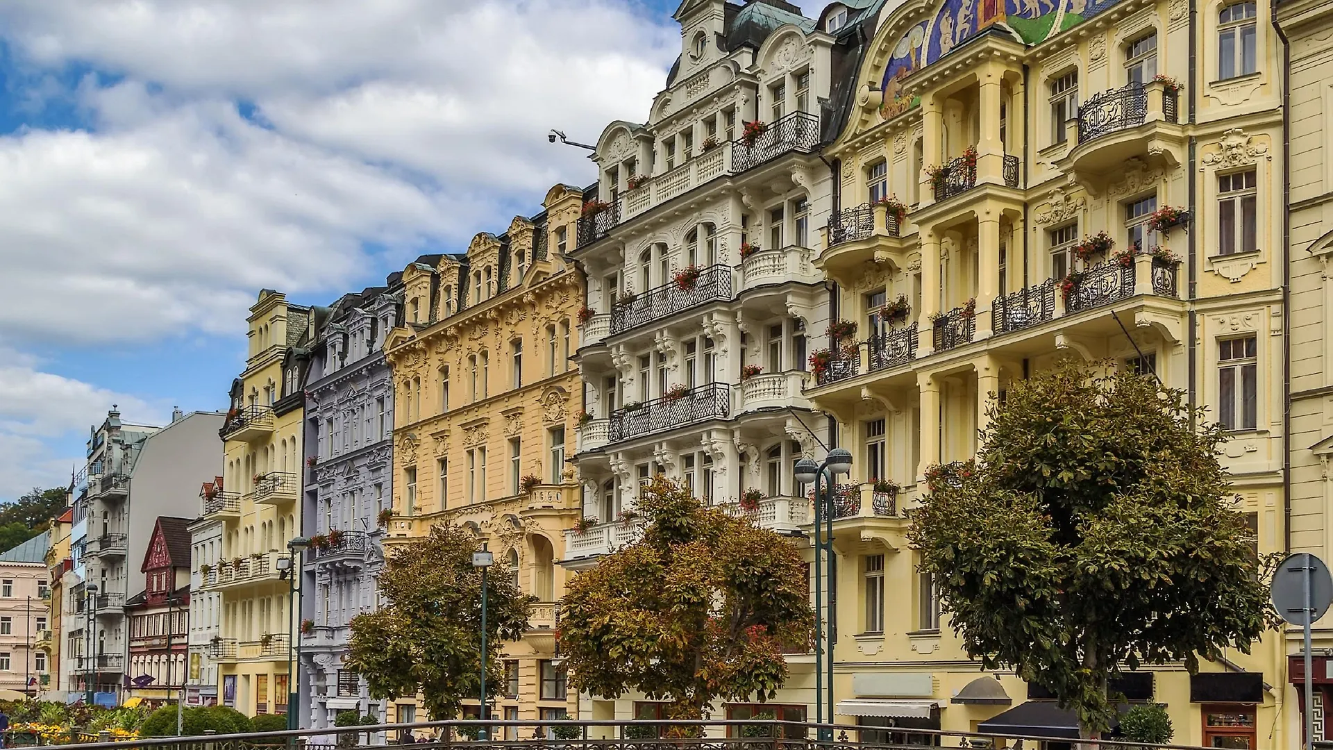 Astoria Hotel & Medical Spa Карловы Вары