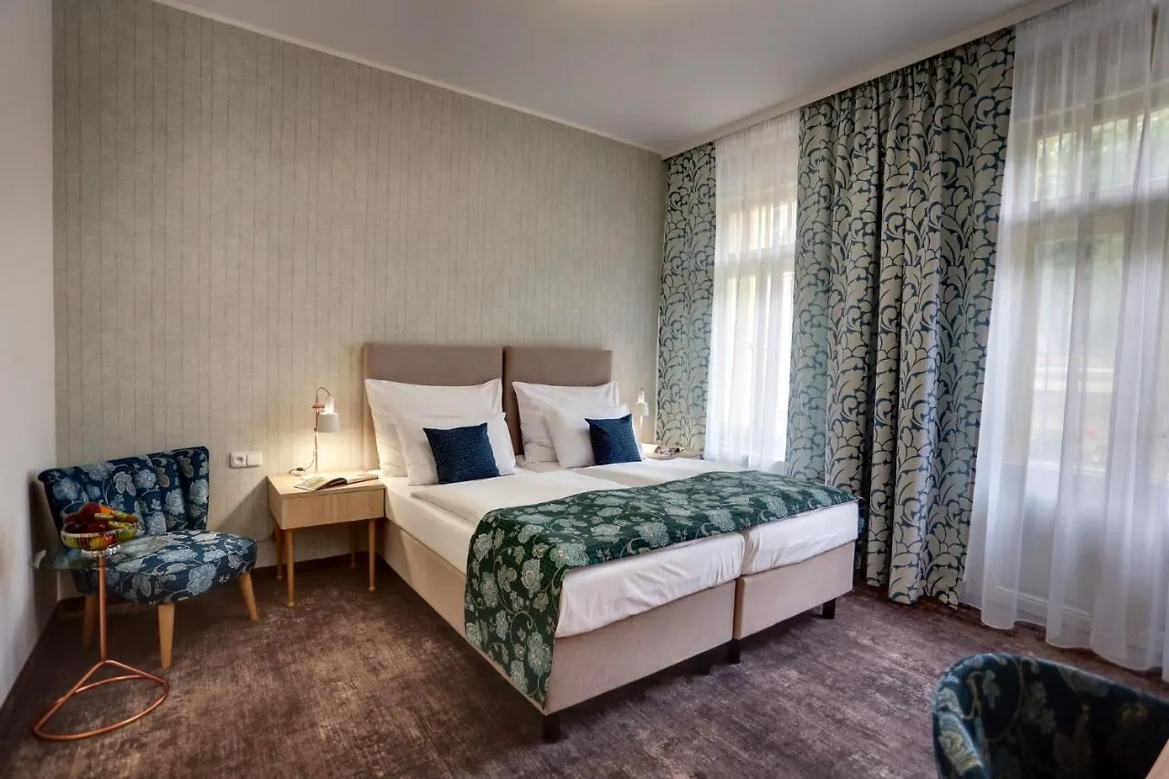 Astoria Hotel & Medical Spa Карловы Вары