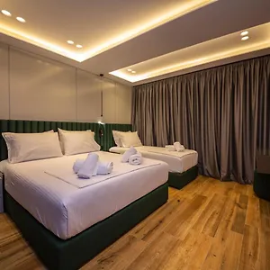 Hotel Lili-1 ***